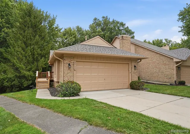Photo 3 of Sale Pending at 22100 River Ridge Trl #29, Farmington Hills, MI 48335 | MLS# 61021089 | Listing updated on 2026-08-16