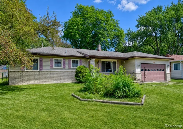 1st image of 2388 Woodlawn St, Wolverine Lake, MI 48390 1967 | MLS# 61022449