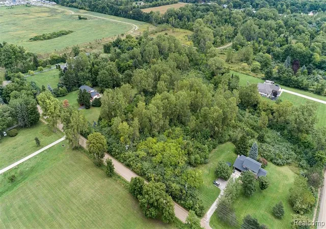 Homes for sale in Canton, MI | 0 Barr, Canton, MI 48188 | MLS# 60975959