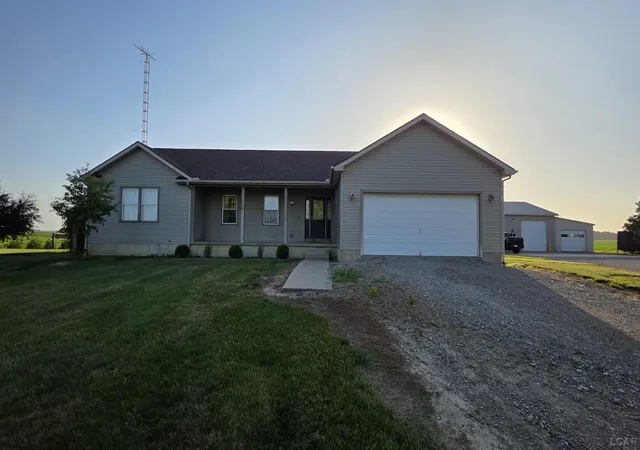 Homes for sale in Morenci, MI | 11830 Munson Hwy, Morenci, MI 49256 | MLS# 50213743