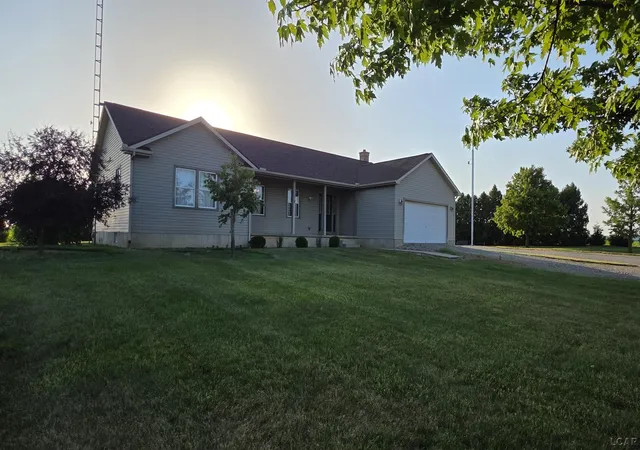 Homes for sale in Morenci, MI | 11830 Munson Hwy, Morenci, MI 49256 | MLS# 50213743