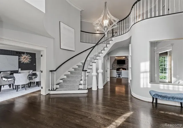 Photo 4 of Single family home for sale at 4885 N Harsdale Rd, Bloomfield Hills, MI 48302 2412 | MLS# 61006992 | Listing updated on 2026-10-21