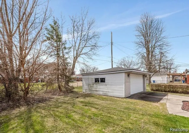 21st image of 4644 Kingsley Dr, Warren, MI 48092 4601 | MLS# 61005075