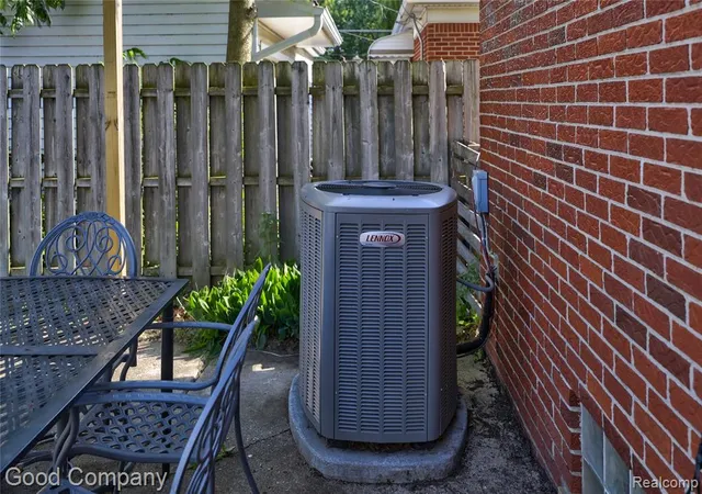 26th image of 22626 Harmon St, Saint Clair Shores, MI 48080 | MLS# 61004346