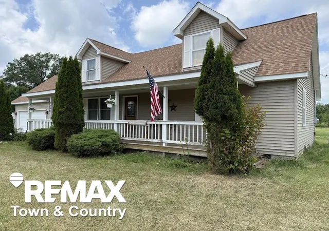 Homes for sale in Montrose, MI | 9440 Kish Dr, Montrose, MI 48457 | MLS# 50213664