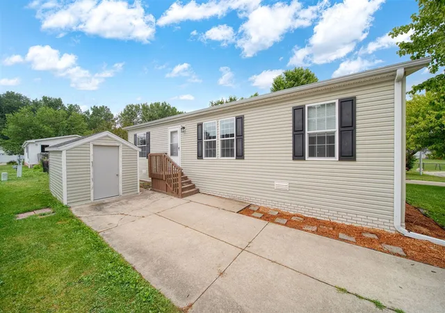 2nd image of 520 Missouri River Ct, Adrian, MI 49221 | MLS# 70551648