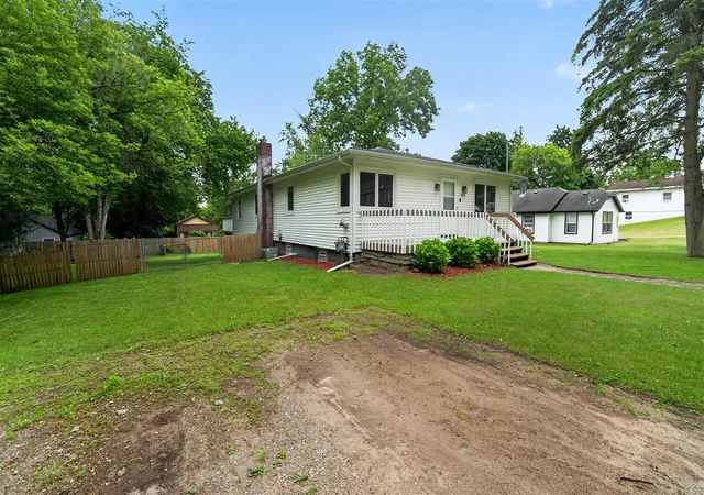 Homes for sale in Comstock Park, MI | 4036 Childs Ave, Comstock Park, MI 49321 | MLS# 70541477