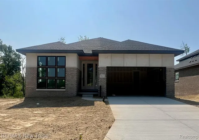 Photo 1 of Sale Pending at 7825 Trailside Ct, West Bloomfield, MI 48323 | MLS# 61004624 | Listing updated on 2026-08-21
