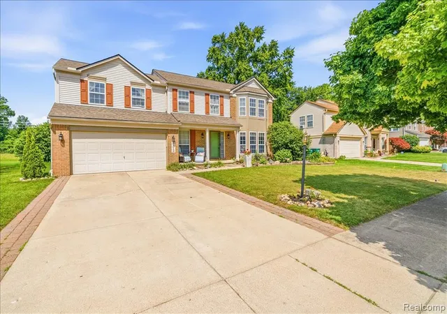 2nd image of 14642 Wildbrook Dr, Van Buren Township, MI 48111 | MLS# 61007865