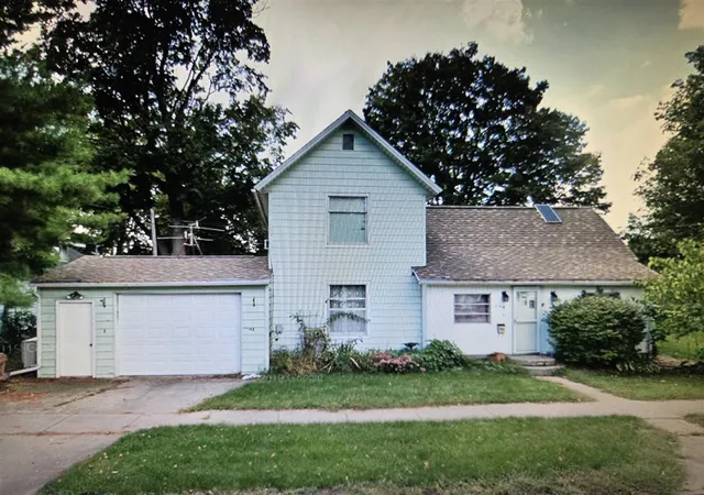Homes for sale in Vicksburg, MI | 139 N Kalamazoo Ave, Vicksburg, MI 49097 | MLS# 70535501
