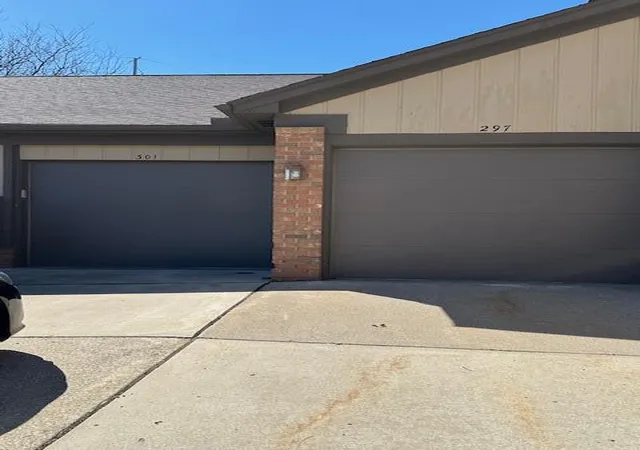 Homes for sale in Rochester Hills, MI | 301 Meadow Bridge Dr, Rochester Hills, MI 48307 | MLS# 70522492