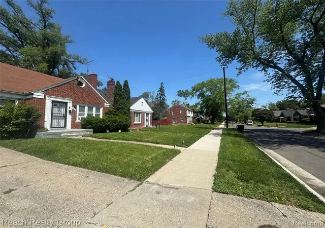 5th image of 15371 Heyden St, Detroit, MI 48223 | MLS# 60996503