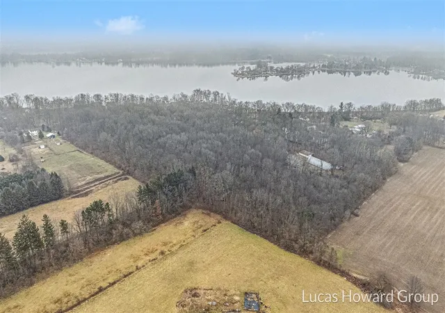 3rd image of Vl E T U Ave, Vicksburg, MI 49097 | MLS# 70511111