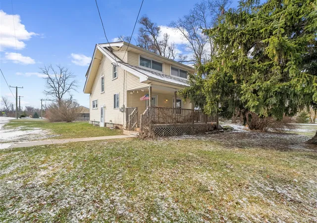 Photo 1 of Single family home for sale at 9296 6 Mile Rd, Northville, MI 48168 | MLS# 70520428 | Listing updated on 2026-04-08