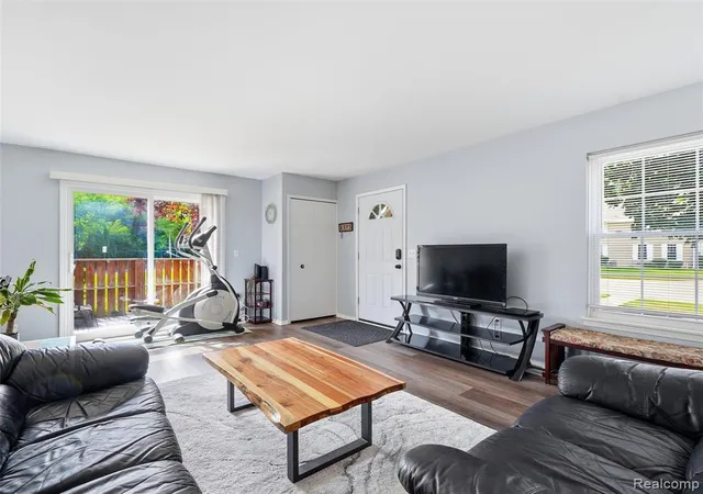 Photo 2 of Condo for sale at 23404 N Rockledge, Novi, MI 48375 | MLS# 61014045 | Listing updated on 2026-08-24