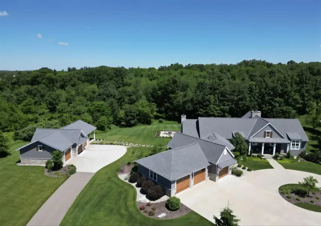 11th image of 124 Stonegate Dr, Battle Creek, MI 49015 | MLS# 70513708