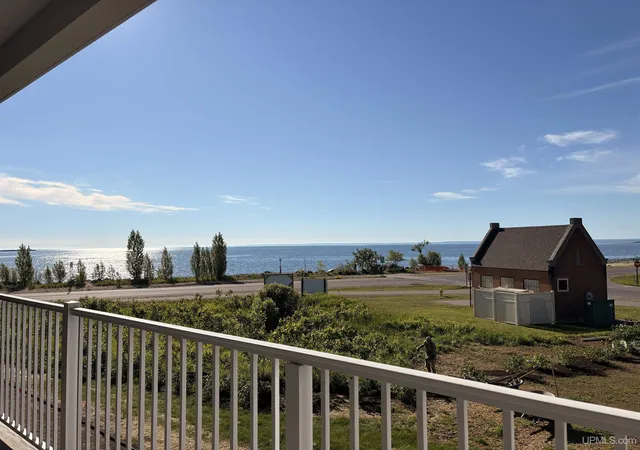 Homes for sale in Marquette, MI | 2401 N Lakeshore Blvd, Marquette, MI 49855 | MLS# 50145767