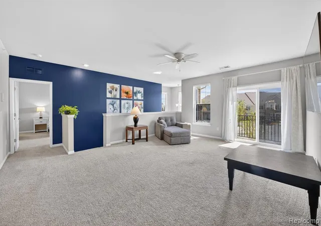 Listing Photo 5 - Condo for sale in building located at 9789 Ridge Run St, Howell, MI 48855