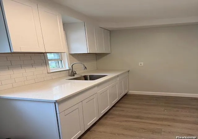 Photo 4 of Single family home for sale at 20760 Ridgedale St, Oak Park, MI 48237 | MLS# 61013356 | Listing updated on 2026-07-31
