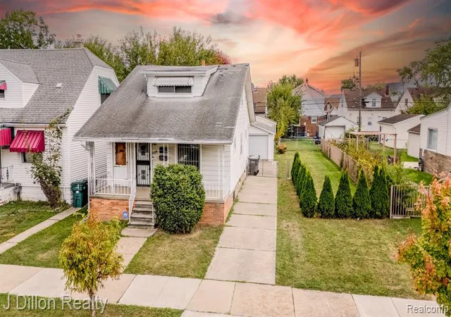 1st image of 6128 Yinger Ave, Dearborn, MI 48126 | MLS# 60946327