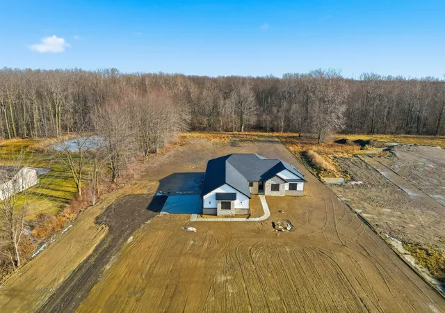 Homes for sale in Casco, MI | 3613 Bethuy Rd, Casco, MI 48064 | MLS# 50197137