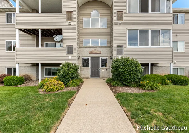 Homes for sale in Caledonia, MI | 8362 N Jasonville Ct #40, Caledonia, MI 49316 | MLS# 70540818