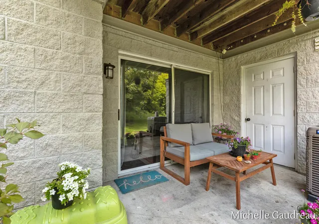 Homes for sale in Caledonia, MI | 8362 N Jasonville Ct #40, Caledonia, MI 49316 | MLS# 70540818