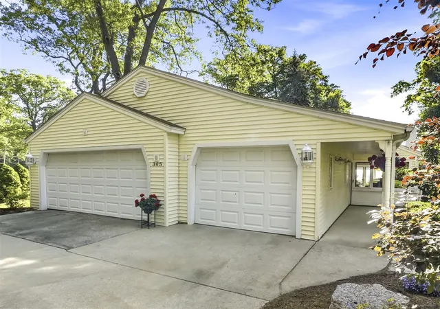 Photo 2 of Sale Pending at 365 Big Bay Dr, Holland, MI 49424 | MLS# 70543411 | Listing updated on 2026-08-21