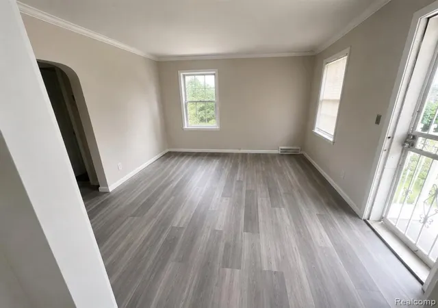Photo 2 of Single family home for sale at 18461 Stout St, Detroit, MI 48219 | MLS# 61016364 | Listing updated on 2026-08-03
