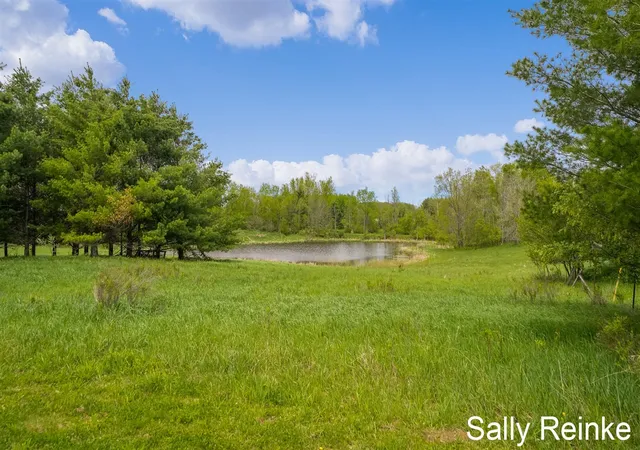 Land for sale at 9 Mile Rd, Reed City, MI 49677 | MLS# 70550194