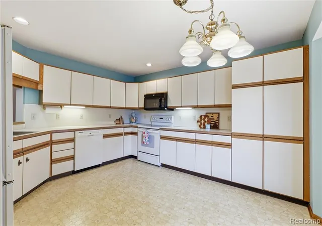 Homes for sale in Swartz Creek, MI | 4485 Virginia Ct #25, Swartz Creek, MI 48473 | MLS# 61009950