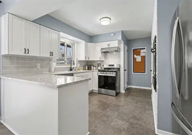 Photo 4 of Single family home for sale at 1829 Nash Dr, Saint Joseph, MI 49085 | MLS# 70520291 | Listing updated on 2026-06-03