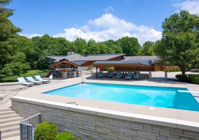 Photo 2 of Mansion for sale at 6479 144th Avenue, Holland, MI 49423 | MLS# 70551775 | Listing updated on 2026-08-18