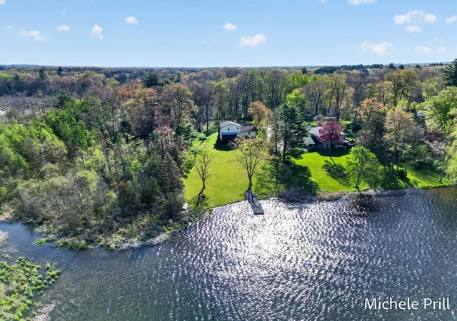 Homes for sale in Middleville, MI | 937 Bruce Dr, Middleville, MI 49333 | MLS# 70530506