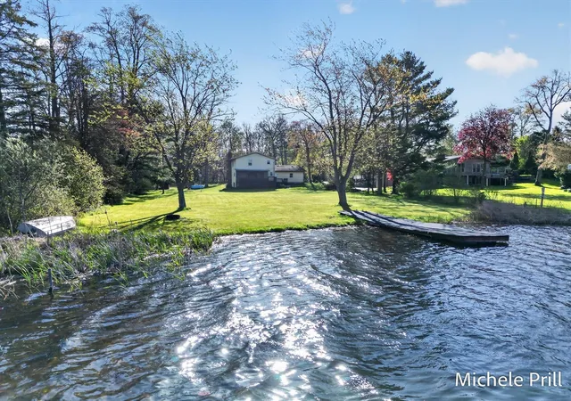 Homes for sale in Middleville, MI | 937 Bruce Dr, Middleville, MI 49333 | MLS# 70530506