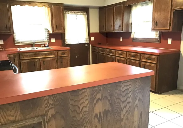 Photo 3 of Sale Pending at 3228 Taft Ave, Wyoming, MI 49519 | MLS# 70528003 | Listing updated on 2026-05-08
