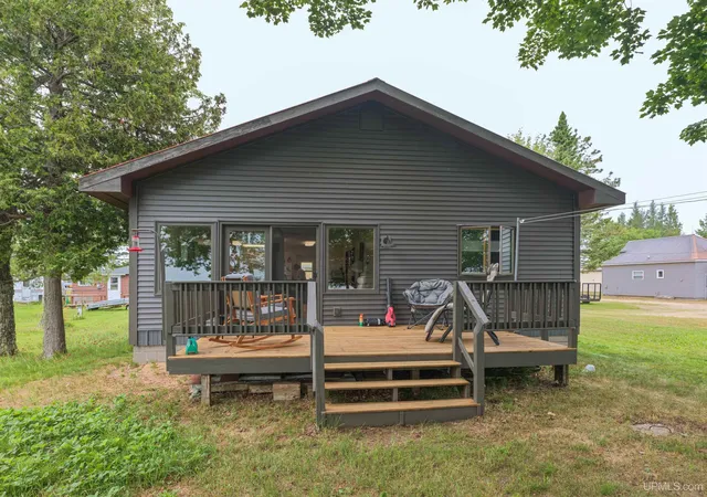 Photo 3 of Sale Pending at 4664 N M123 Hwy, Paradise, MI 49768 | MLS# 50214453 | Listing updated on 2026-09-24
