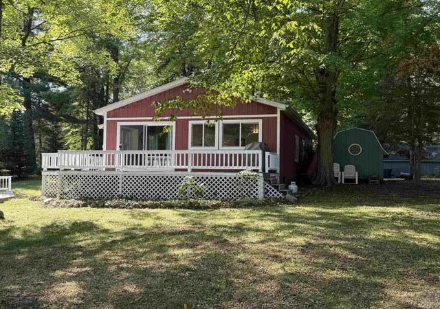 1st image of 1473 Hillis Dr, Alger, MI 48610 | MLS# 50219213