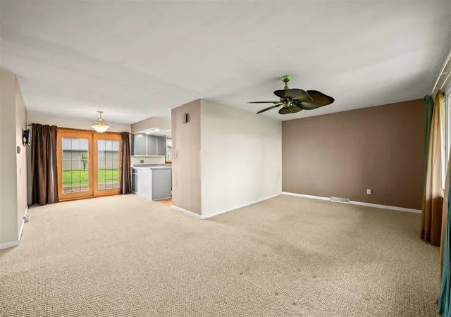 Photo 4 of Single family home for sale at 27532 May St, Edwardsburg, MI 49112 | MLS# 70529726 | Listing updated on 2026-08-26