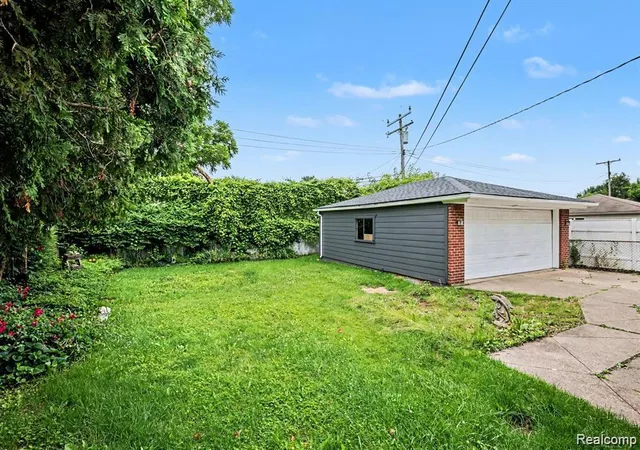 Photo 3 of Single family home for sale at 35812 Little Mack Ave, Clinton Township, MI 48035 | MLS# 61026217 | Listing updated on 2026-09-01