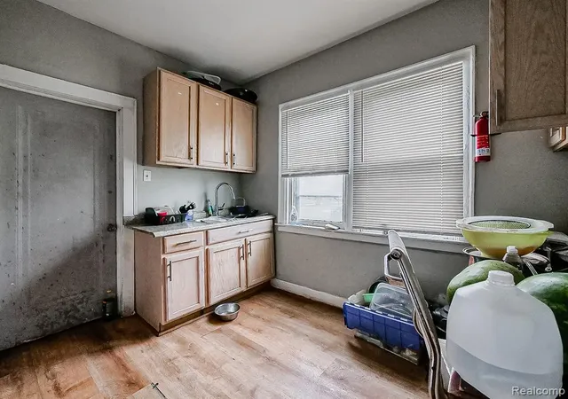 3rd image of 2209 Pasadena St, Detroit, MI 48238 | MLS# 60956666