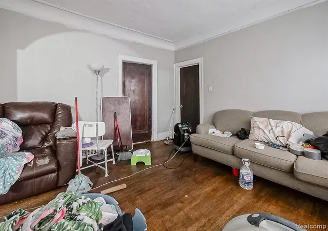 4th image of 2209 Pasadena St, Detroit, MI 48238 | MLS# 60956666