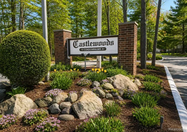 Photo 4 of Condo for sale at 35893 Castlewood Ct, Westland, MI 48185 5801 | MLS# 61023845 | Listing updated on 2026-08-24