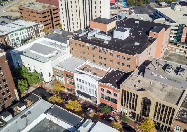 2nd image of 125 S Kalamazoo Mall #605, Kalamazoo, MI 49007 | MLS# 70509299
