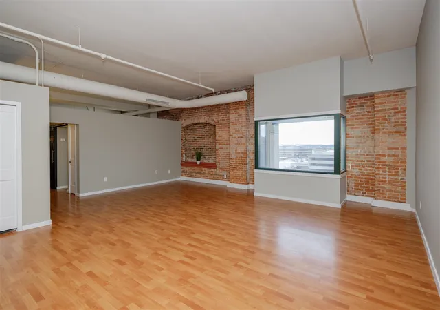 4th image of 125 S Kalamazoo Mall #605, Kalamazoo, MI 49007 | MLS# 70509299