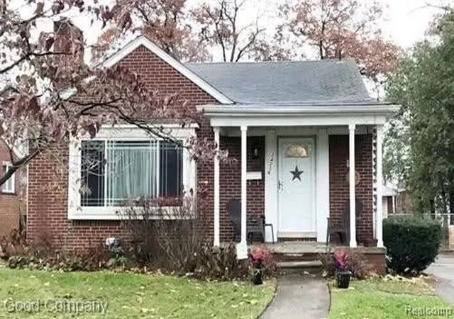 Homes for sale in Oak Park, MI | 24036 Rosewood St, Oak Park, MI 48237 | MLS# 61006232