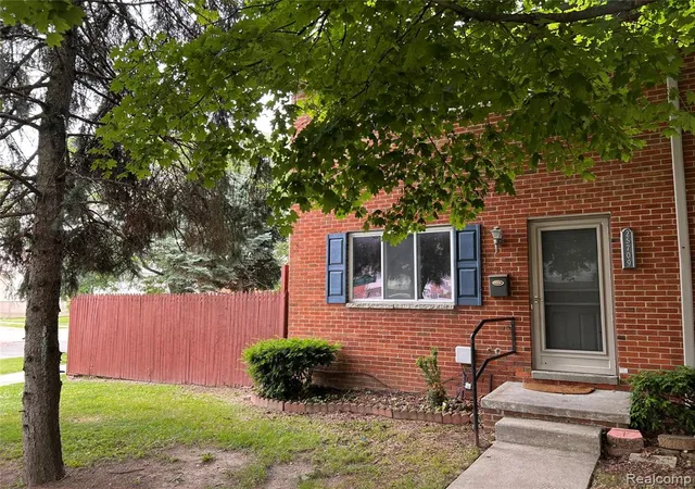 Homes for sale in Roseville, MI | 25709 Salem #74, Roseville, MI 48066 | MLS# 61006646