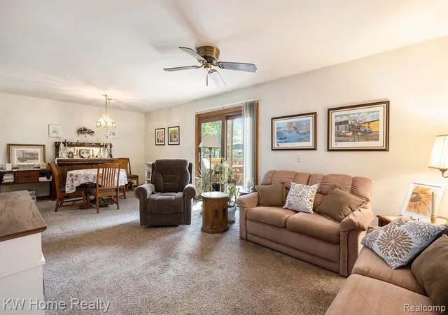 5th image of 37881 Sunnybrook St, Harrison Township, MI 48045 | MLS# 61009156