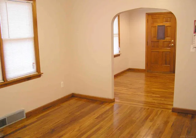 Photo 4 of Sale Pending at 36 Smith St, Mount Clemens, MI 48043 | MLS# 50220197 | Listing updated on 2026-09-05