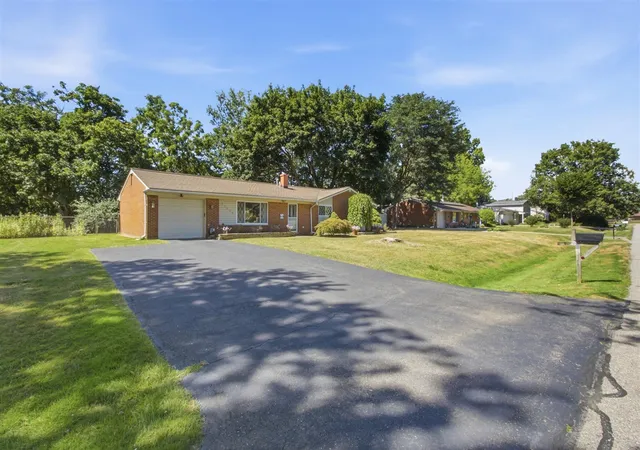 Photo 3 of Single family home for sale at 24029 Ripple, Novi, MI 48375 | MLS# 70554785 | Listing updated on 2026-08-30